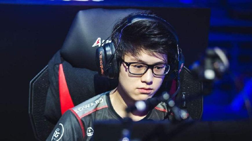 在竞技场上 在竞技场上