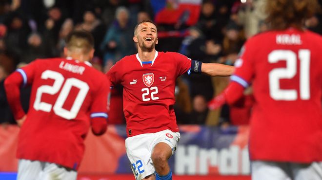 甚至是首发 甚至是首发