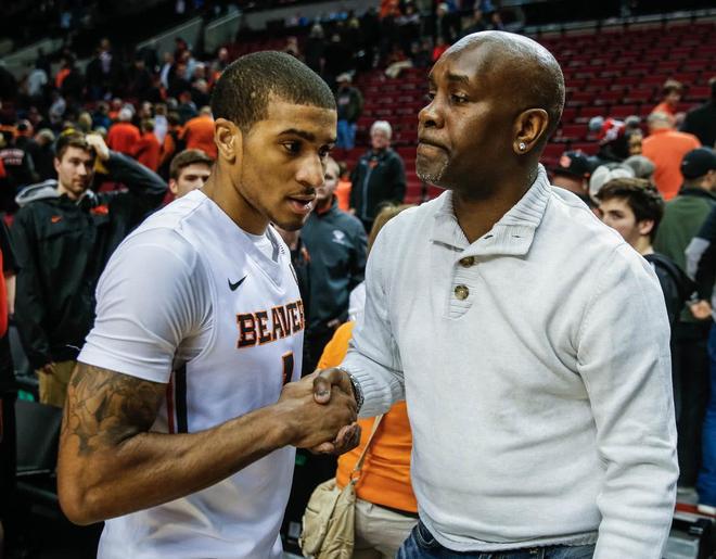 随后用回拉 随后用回拉